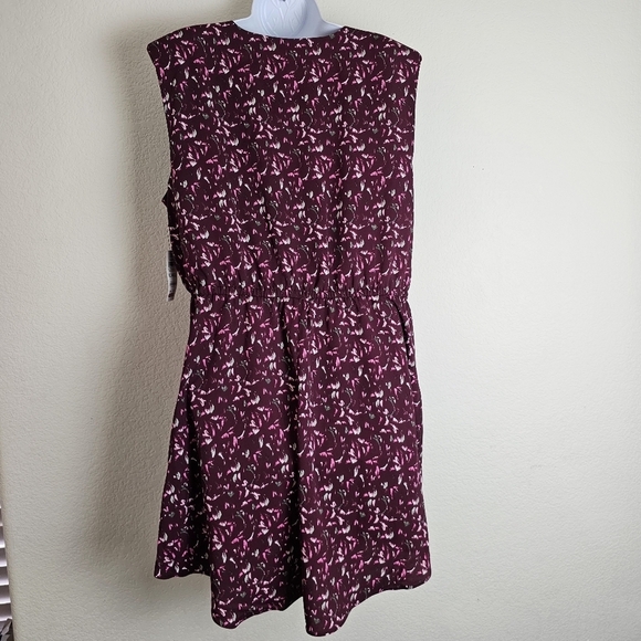 Bar III Burgundy Floral V-Neck Mini Dress XL Draped Skirt Sleeveless - Picture 6 of 15